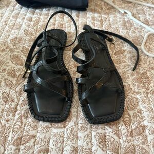 Donald J Pliner leather sandals. Size 8.5.